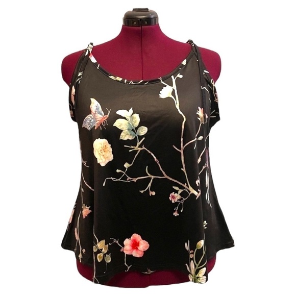 Bundle of 2: Spaghetti Strap Camisoles by H&M & LOVEAU Dear (Wardrobe Essential) - Picture 3 of 16